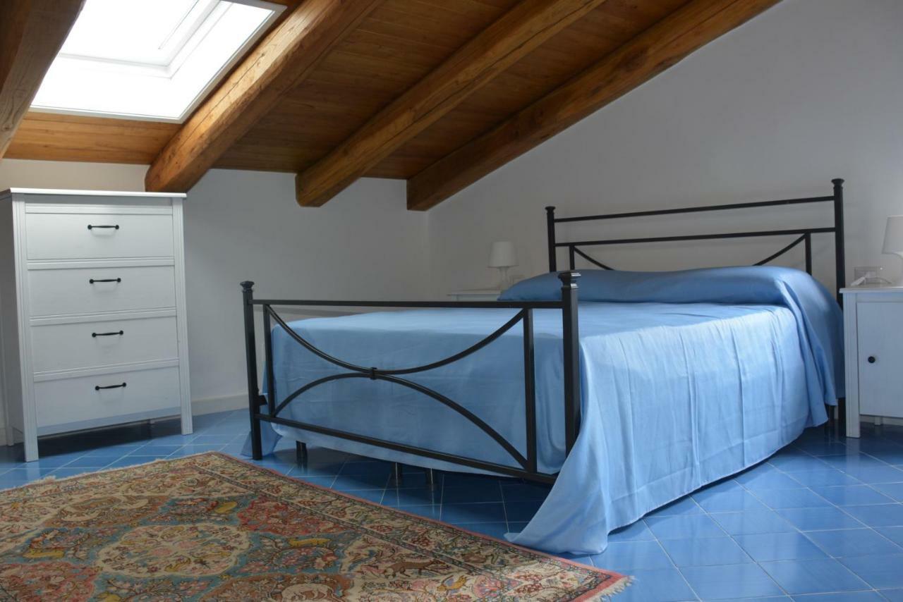 Casale Dionisia, Santa Maria Di Castellabate, Appartamento Iris 外观 照片